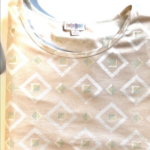 LulaRoe Irma Pink - Picture 2 of 6